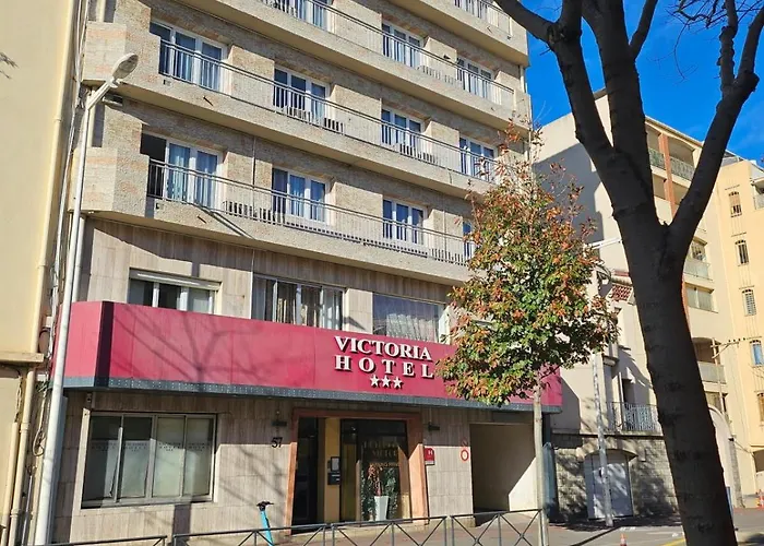 Victoria Proche Stade De Rugby Et Centre 3*