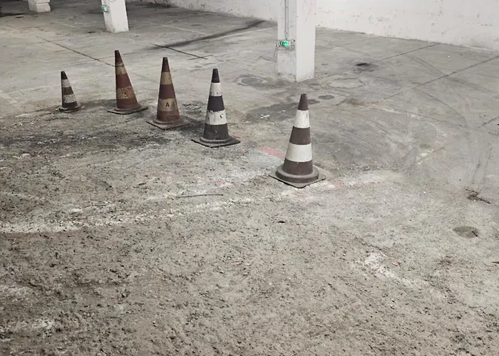 Victoria Proche Stade De Rugby Et Centre Perpignan